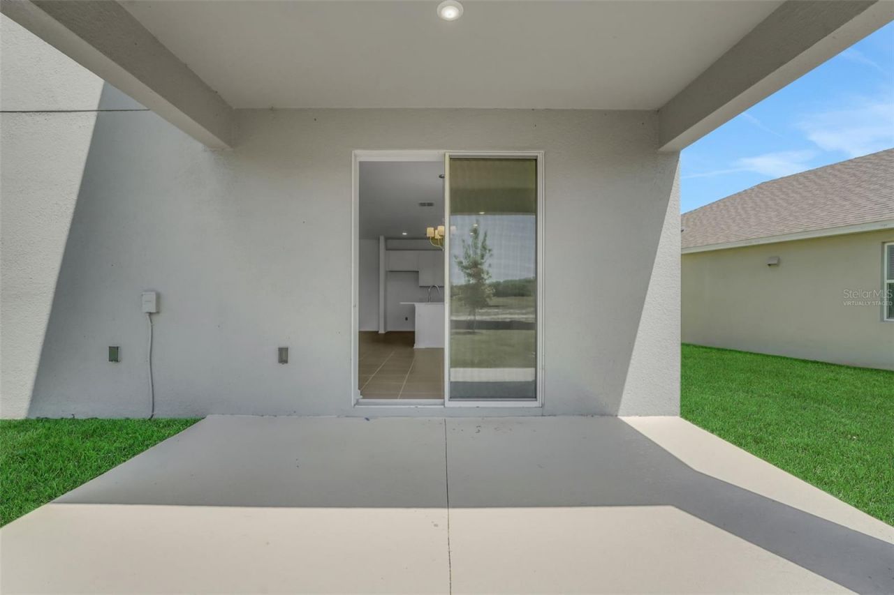 1006 Swamp Chestnut Loop, Lady Lake, FL 32159 Photo