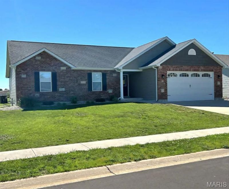 13 Berkshire Court, Troy, MO 63379 Main Photo