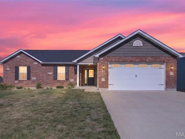 13 Berkshire Court, Troy, MO 63379