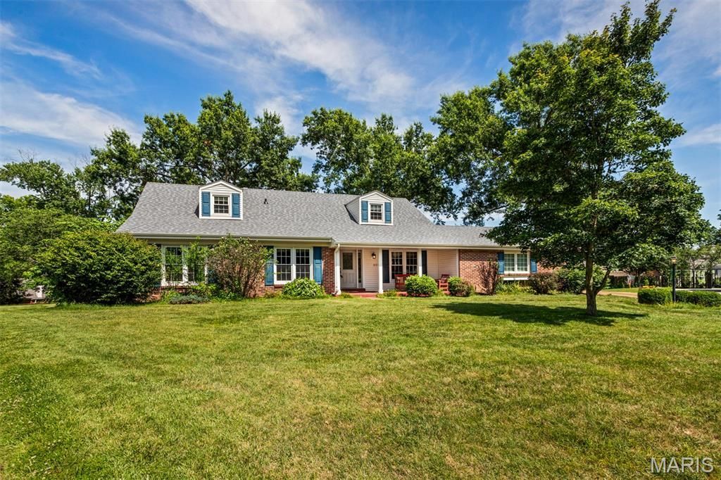 329 Turnbury Circle, Ballwin, MO 63011 Main Photo