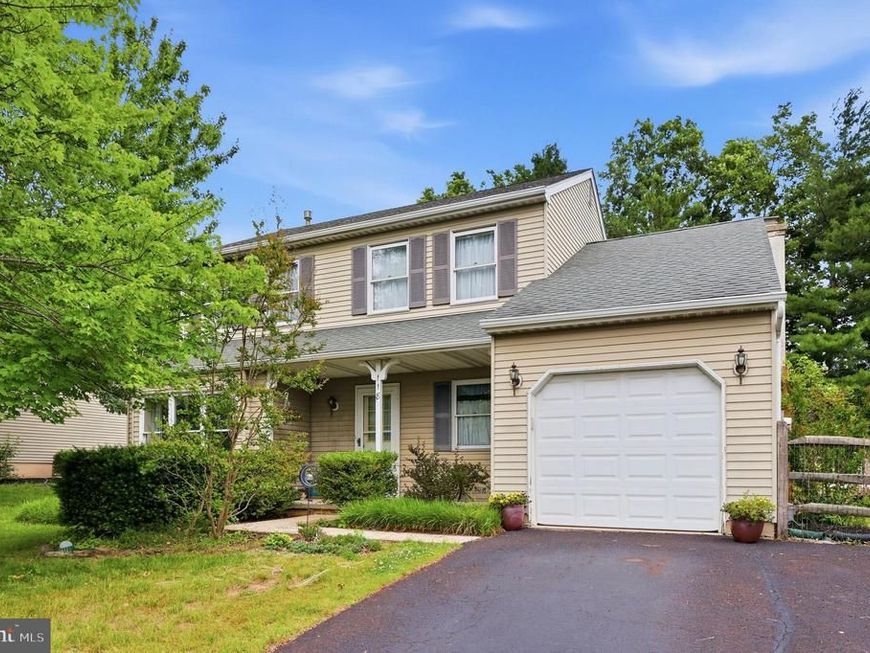 118 Fox Hunt Drive, Souderton, PA 18964 Main Photo
