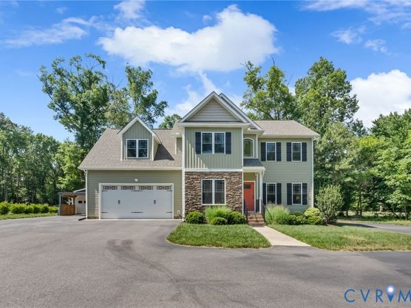 9400 Woodpecker Road , Chesterfield, VA 23838