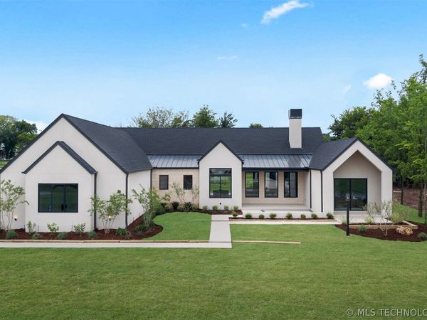 17744 E White Tail Cove , Owasso, OK 74055