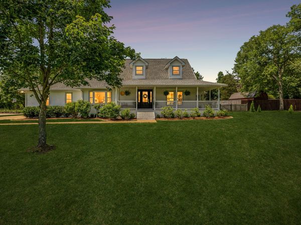 112 Southwinds Dr , Hermitage, TN 37076