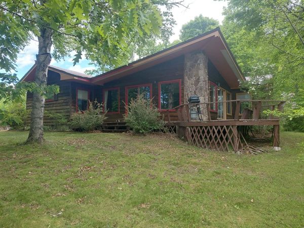 6599 Michigan 129, Sault Ste Marie, MI 49783