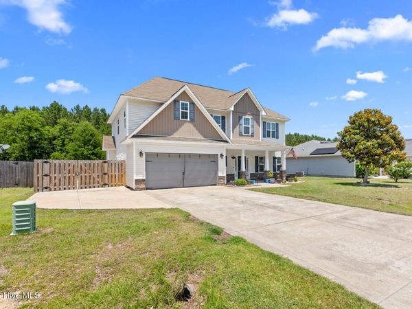 124 Braeburn Boulevard , Richlands, NC 28574