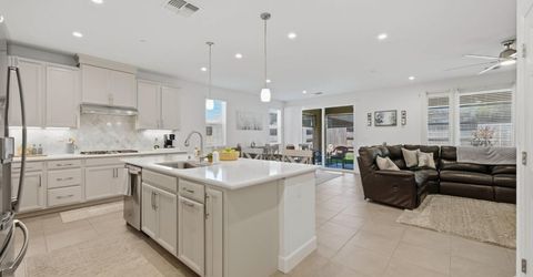 5128 Syracuse Way, Roseville, CA 95747 Photo