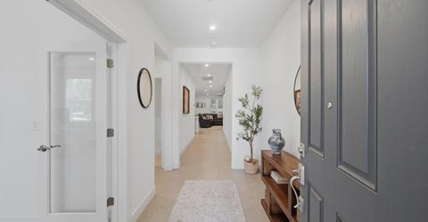 5128 Syracuse Way, Roseville, CA 95747 Photo