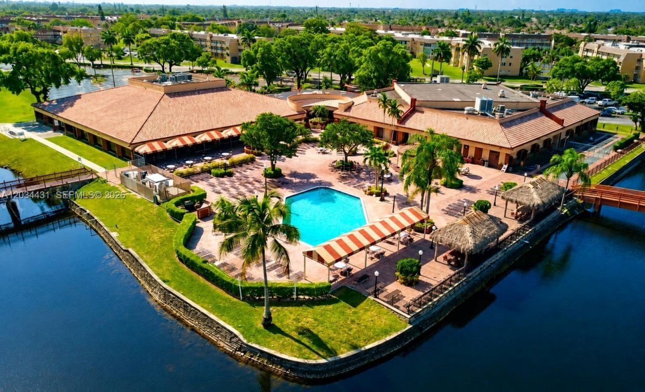 2801 N Pine Island Rd , Unit 304, Sunrise, FL 33322 Photo