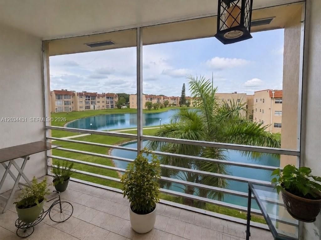 2801 N Pine Island Rd , Unit 304, Sunrise, FL 33322 Photo