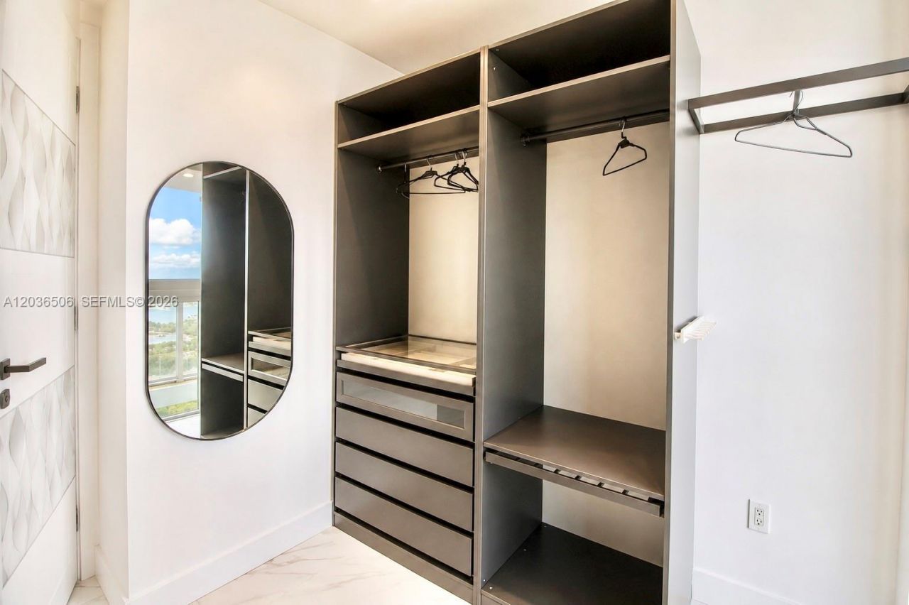 2000 Metropica Way , Unit 2609 & 261, Sunrise, FL 33323 Photo