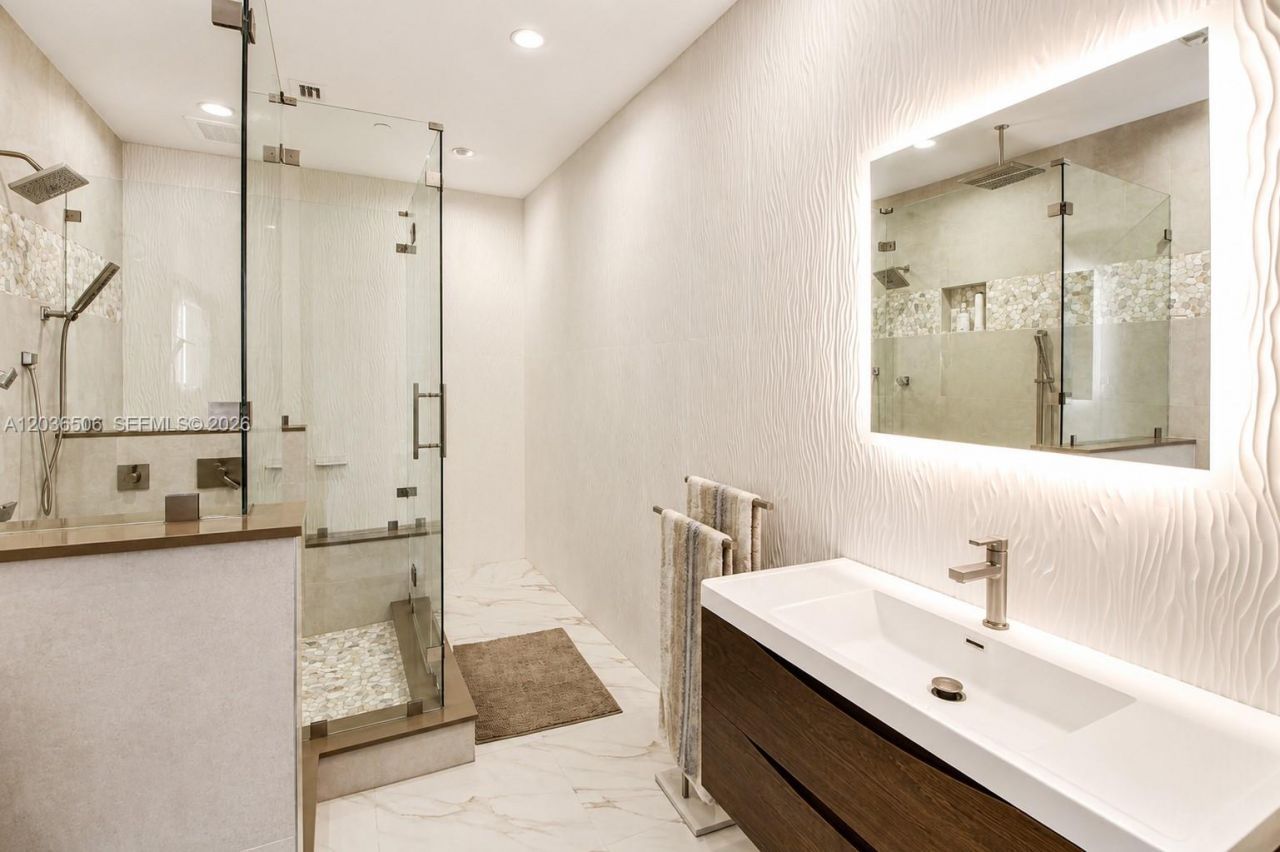 2000 Metropica Way , Unit 2609 & 261, Sunrise, FL 33323 Photo
