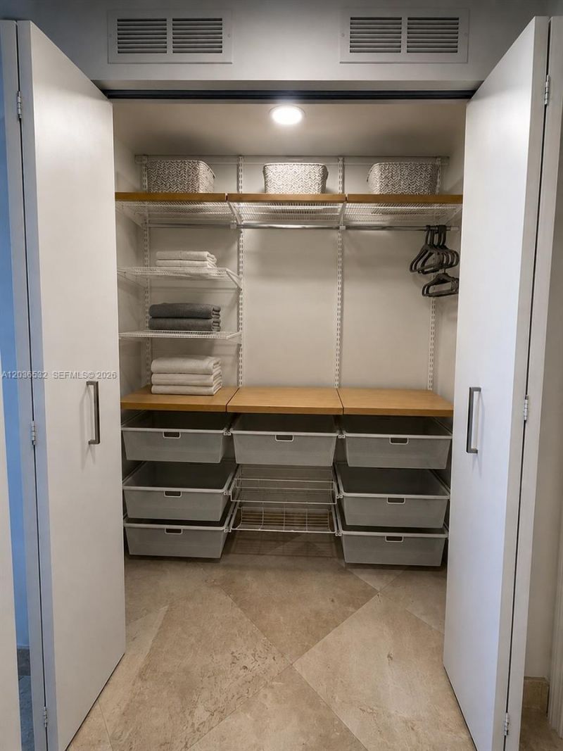 3000 NE 188th St, Unit 604, Aventura, FL 33180 Photo