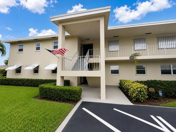 306 S Circle Dr S , Unit 104, Boynton Beach, FL 33435