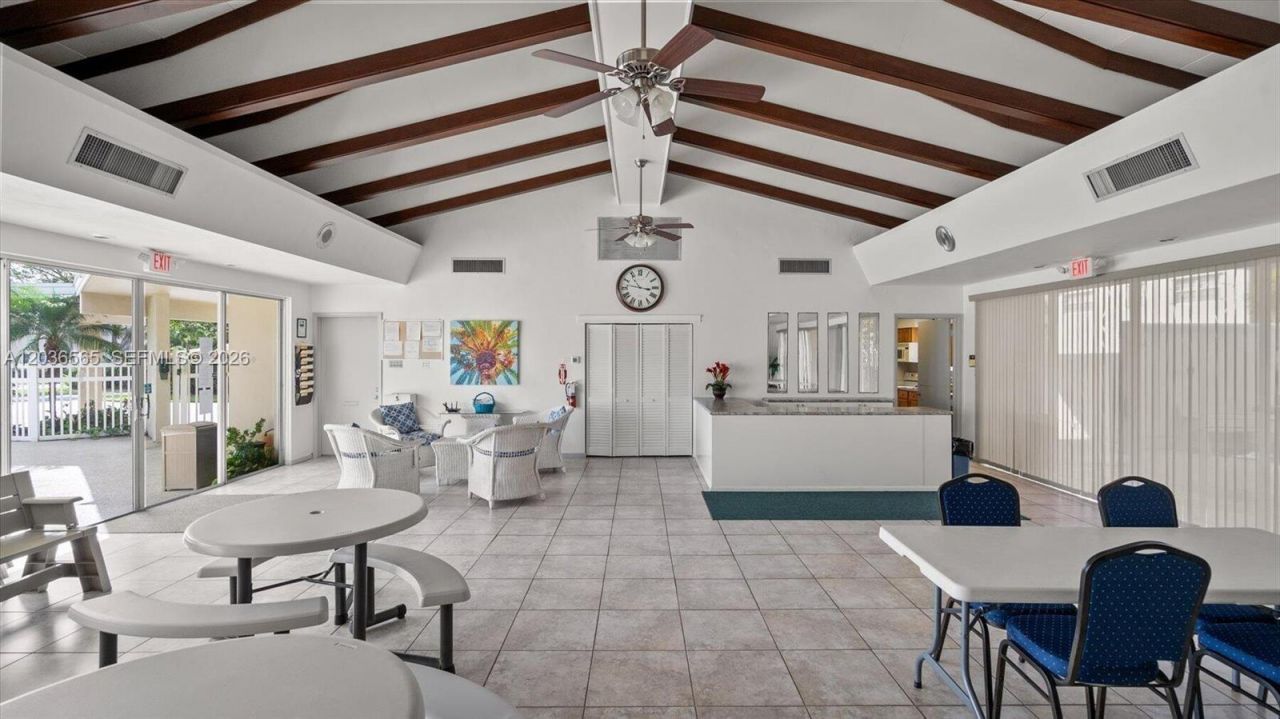 306 S Circle Dr S , Unit 104, Boynton Beach, FL 33435 Photo