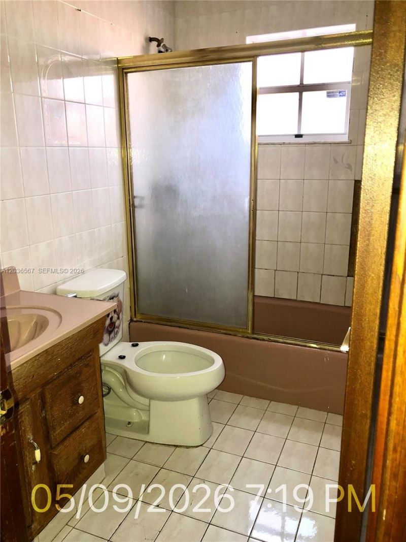 447 E 32nd St, Hialeah, FL 33013 Photo