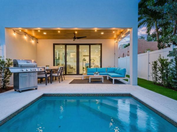 119 SE 12th Avenue, Fort Lauderdale, FL 33301