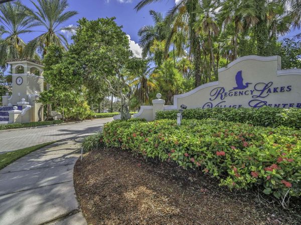 6511 Pelican Terrace, Coconut Creek, FL 33073
