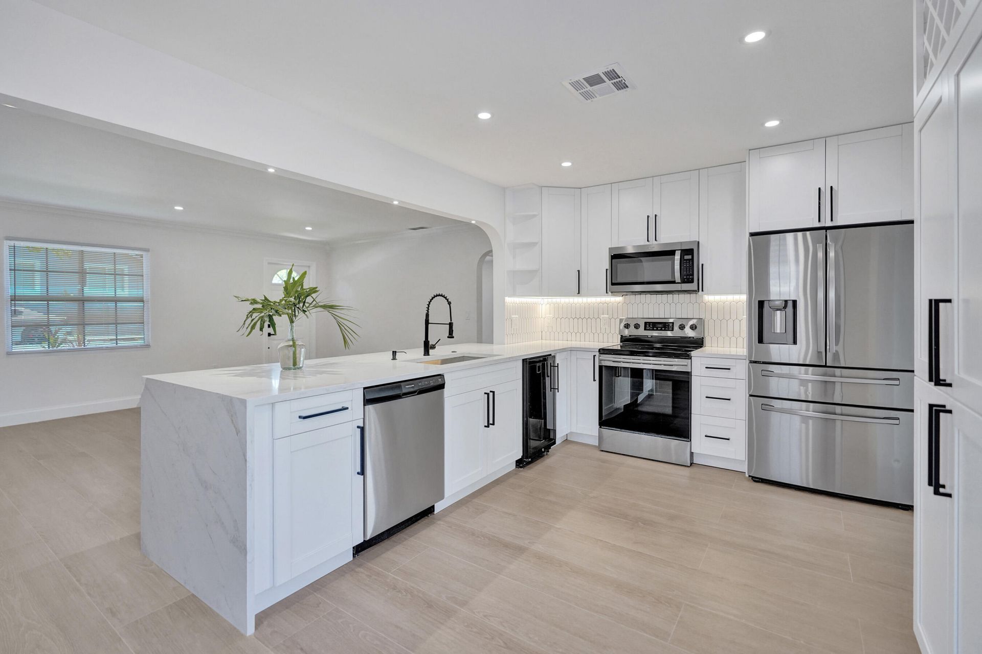 716 S Pine Street, Lake Worth Beach, FL 33460 Photo