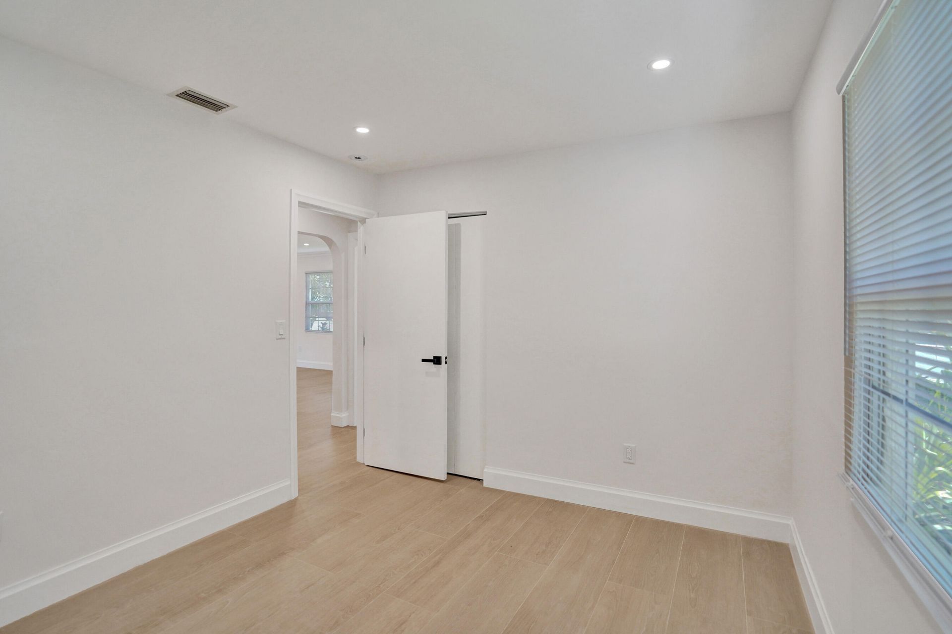 716 S Pine Street, Lake Worth Beach, FL 33460 Photo