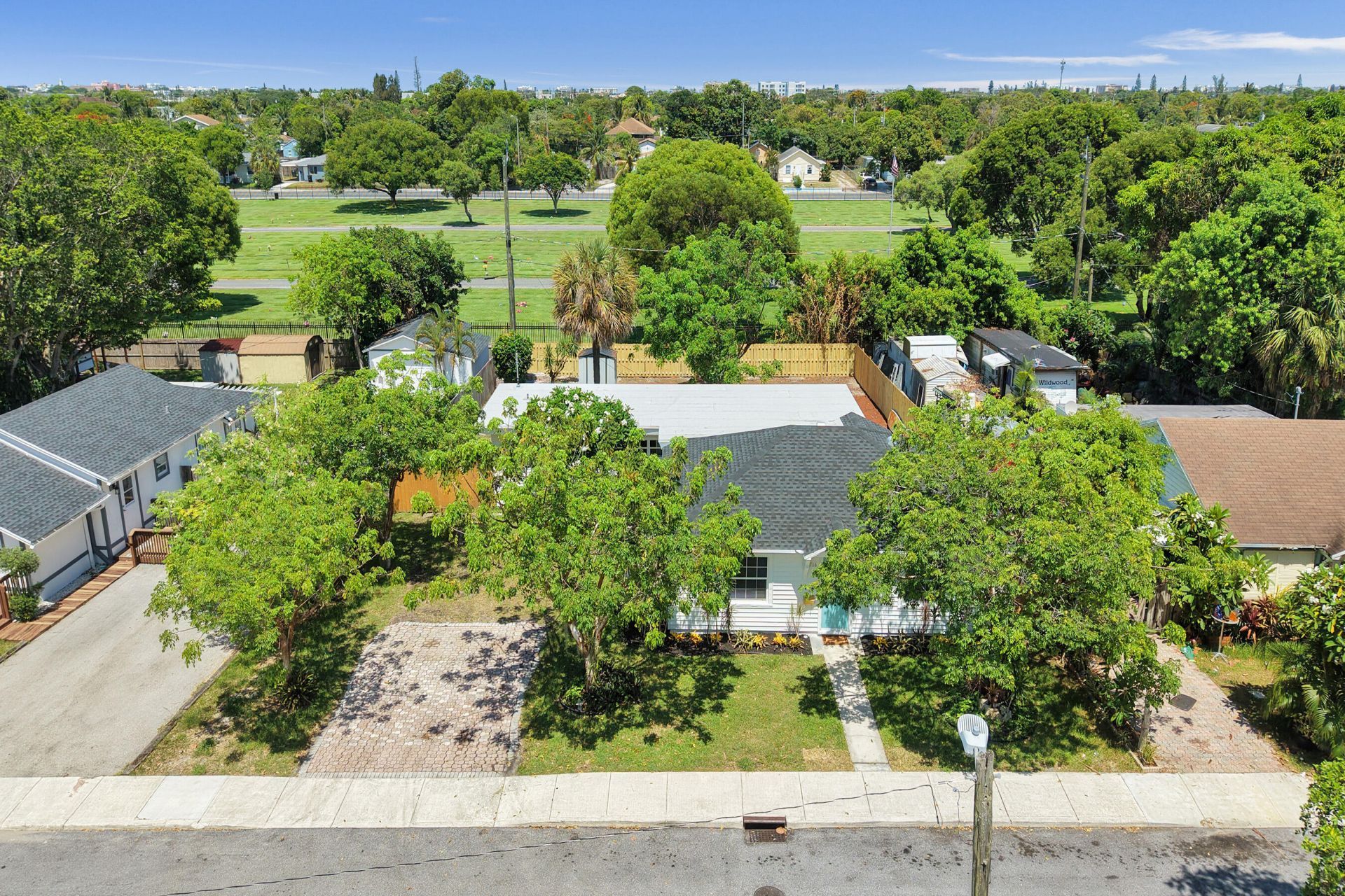 716 S Pine Street, Lake Worth Beach, FL 33460 Photo