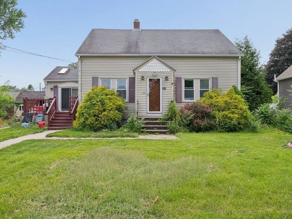 20 Brightwood Ave, Worcester, MA 01604