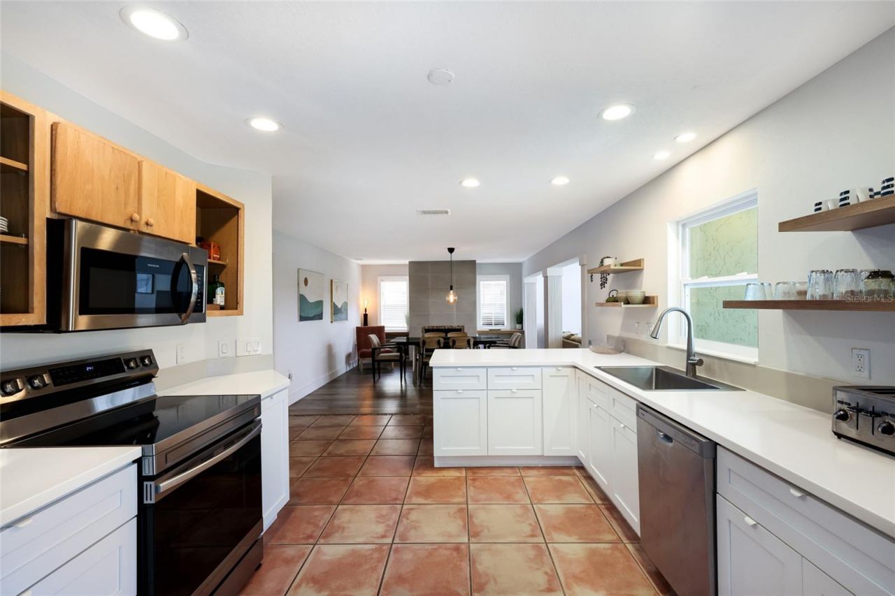 5407 2nd Avenue Drive Nw, Bradenton, FL 34209 Photo