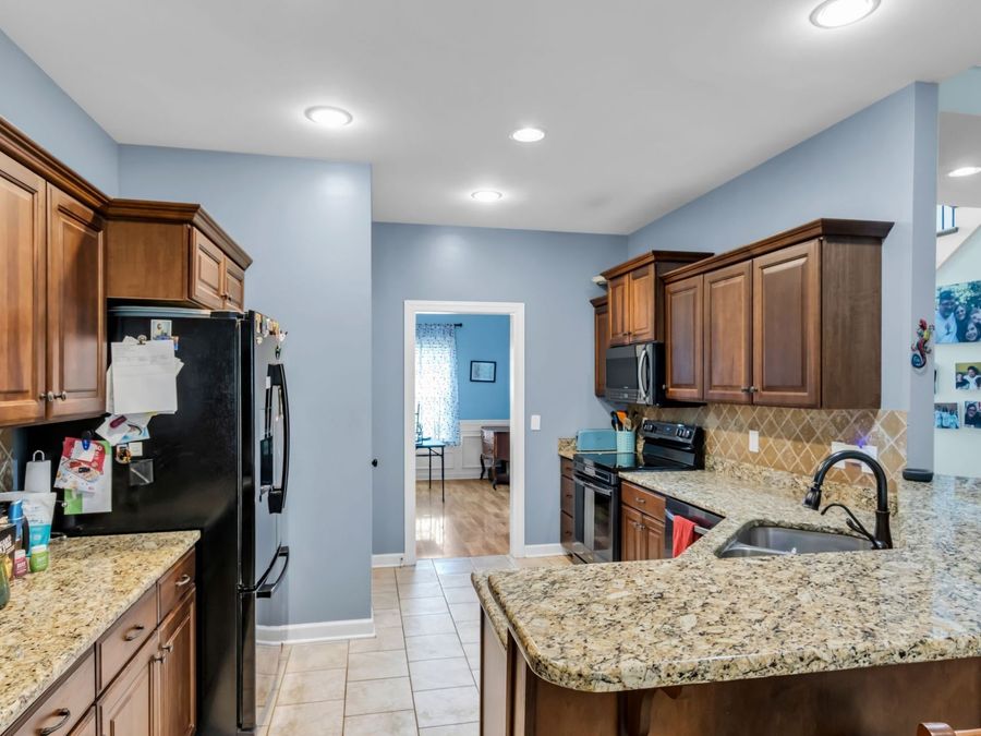 Property Image 10