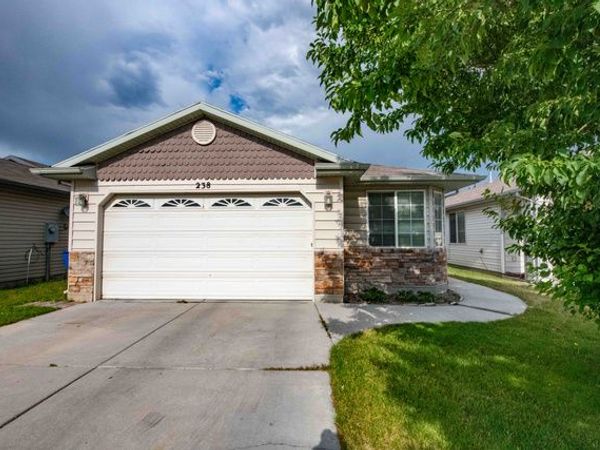 238 N CALEB DR , Unit 618, North Salt Lake, UT 84054