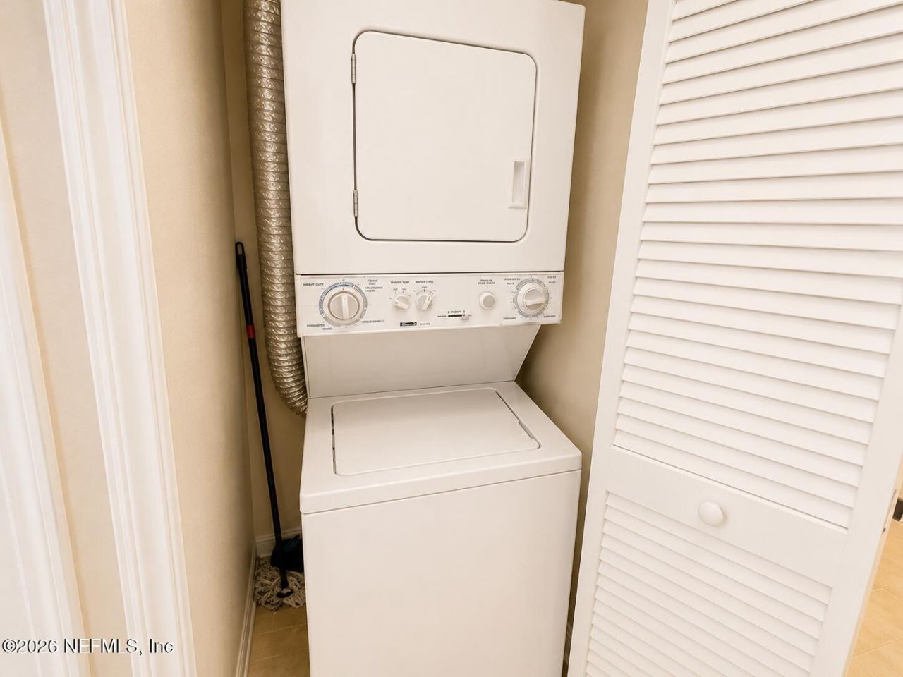 6094 Maggies Circle, Unit 105, Jacksonville, FL 32244 Photo