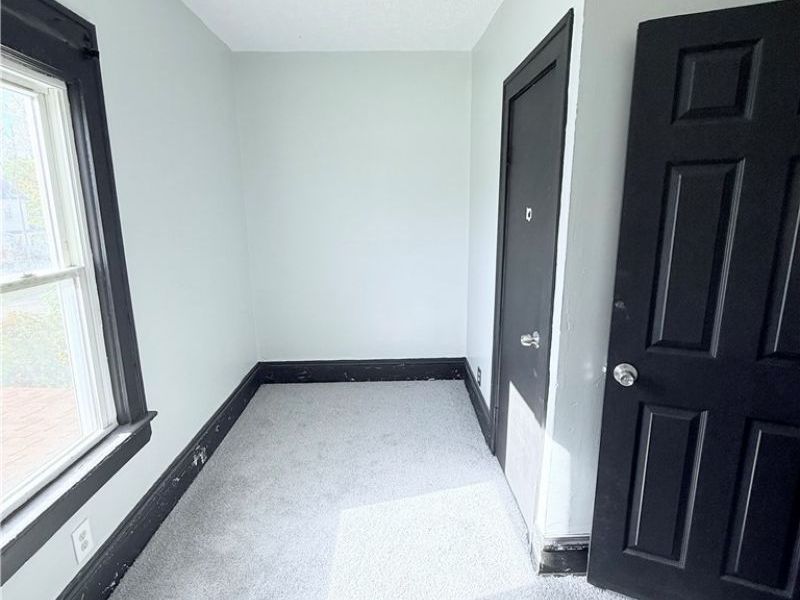 11617 Ely Avenue, Cleveland, OH 44120 Photo 9