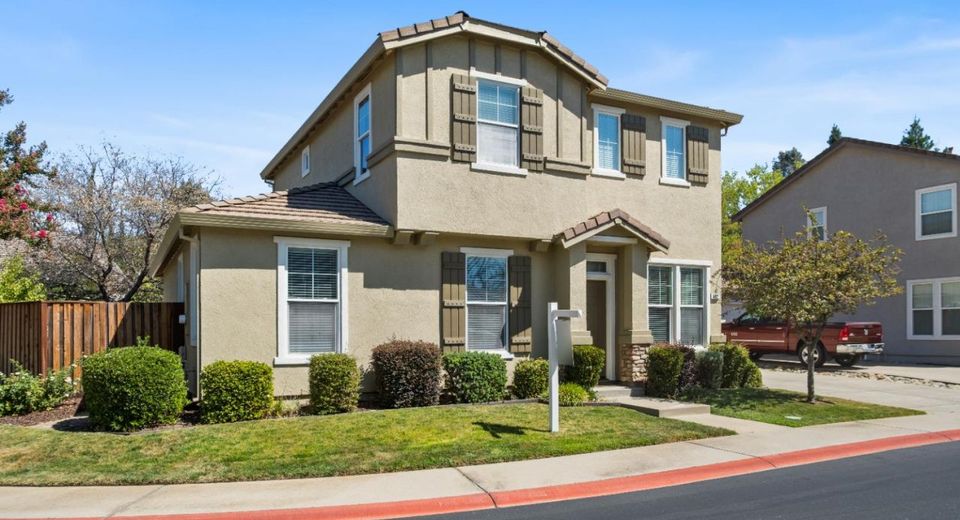 692 Humbert St, Folsom, CA 95630 Photo