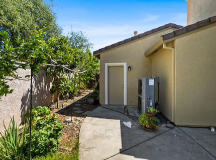 692 Humbert St, Folsom, CA 95630 Photo