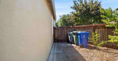 692 Humbert St, Folsom, CA 95630 Photo