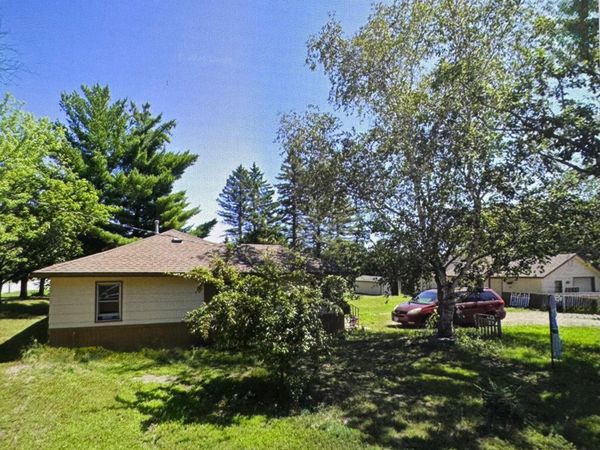 412 1st Street NE, Menahga, MN 56464