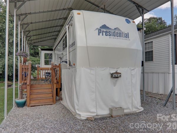 109 Pike Point , Waynesville, NC 28785