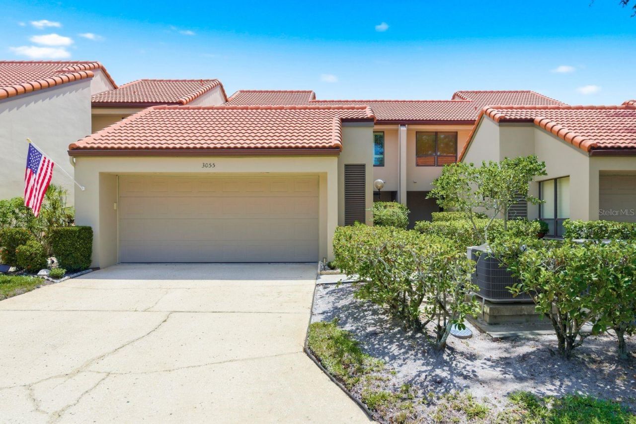 3055 Braeloch Circle W, Clearwater, FL 33761 Main Photo