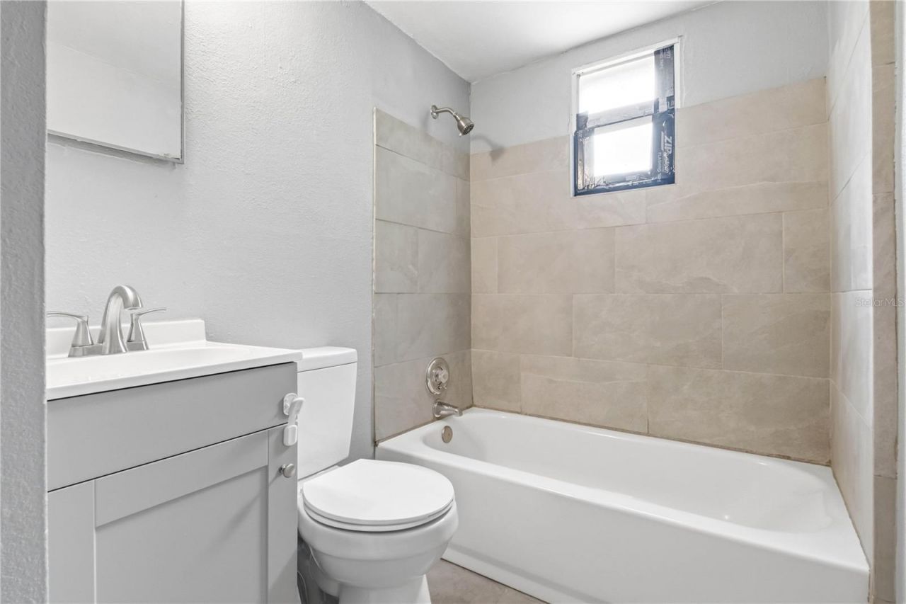3305 Oakley Avenue, Saint Petersburg, FL 33712 Photo