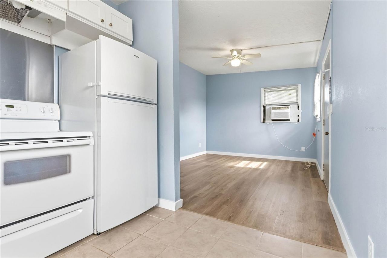 3305 Oakley Avenue, Saint Petersburg, FL 33712 Photo