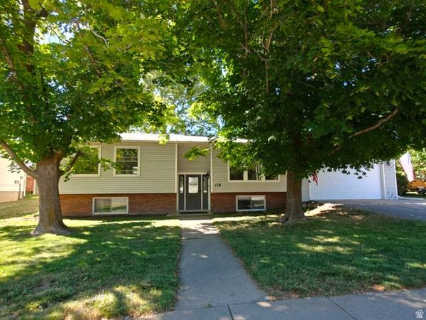 17 E MONTICELLO DR , Kaysville, UT 84037