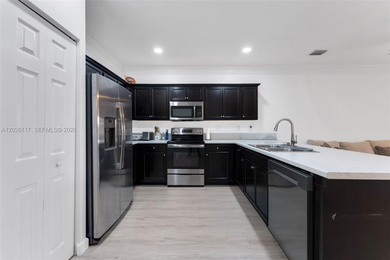 11467 SW 248th Ln, Unit 11467, Homestead, FL 33032 Photo