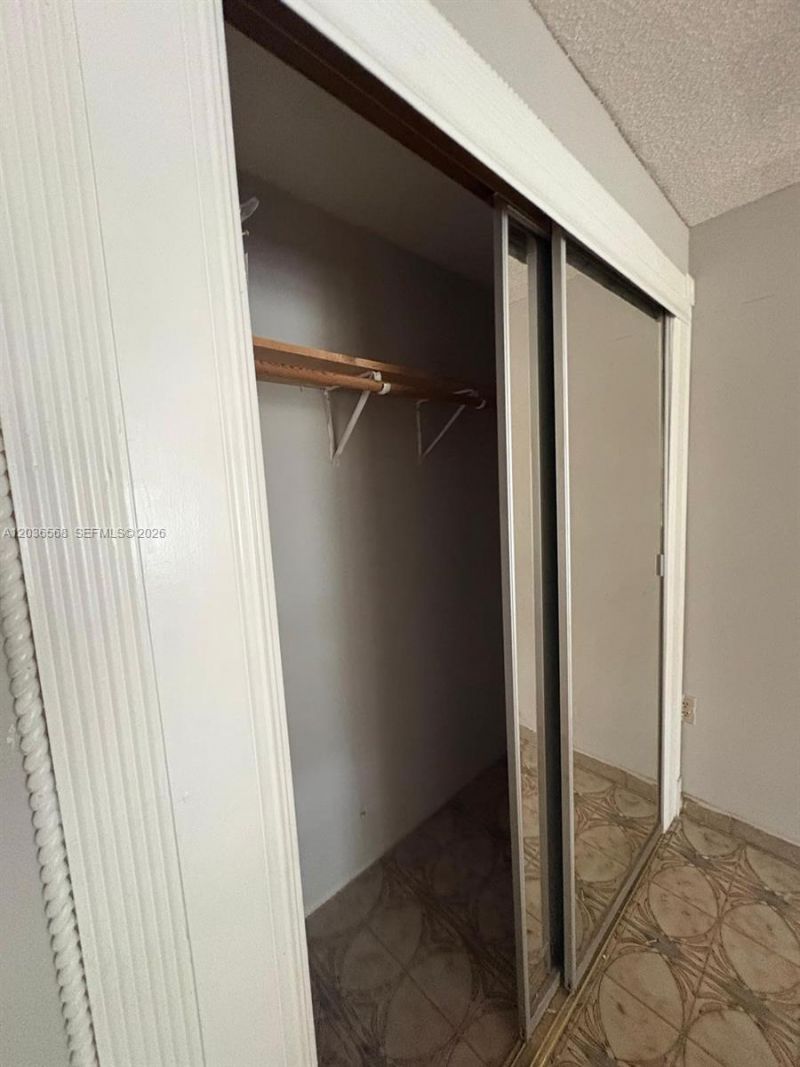 610 NE 4th Pl , Unit 1, Hialeah, FL 33010 Photo