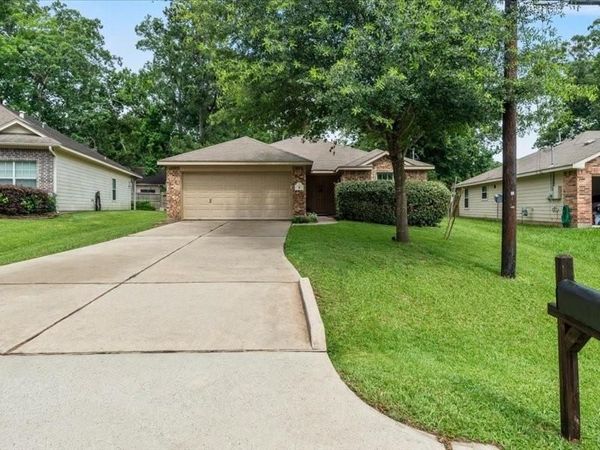 8 Shady Oak Lane, Conroe, TX 77304