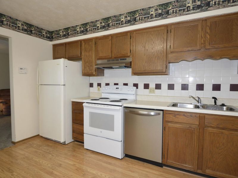 4936 E Brannan Drive, Springfield, OH 45502 Photo 13