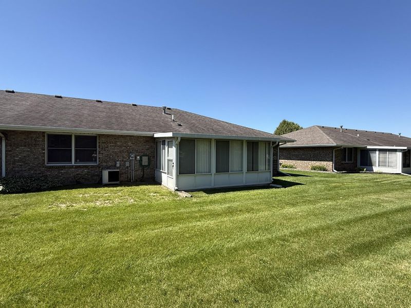 4936 E Brannan Drive, Springfield, OH 45502 Photo 24