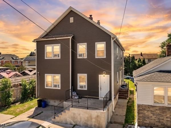 158 S 5th Ave, Manville, NJ 08835