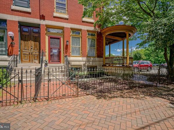 339 E UNION STREET, BURLINGTON, NJ 08016