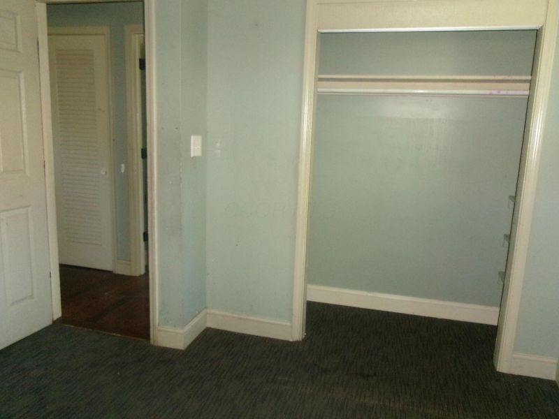 1876 Vaughn Street, Columbus, OH 43223 Photo 12