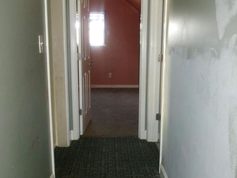 1876 Vaughn Street, Columbus, OH 43223 Photo 21