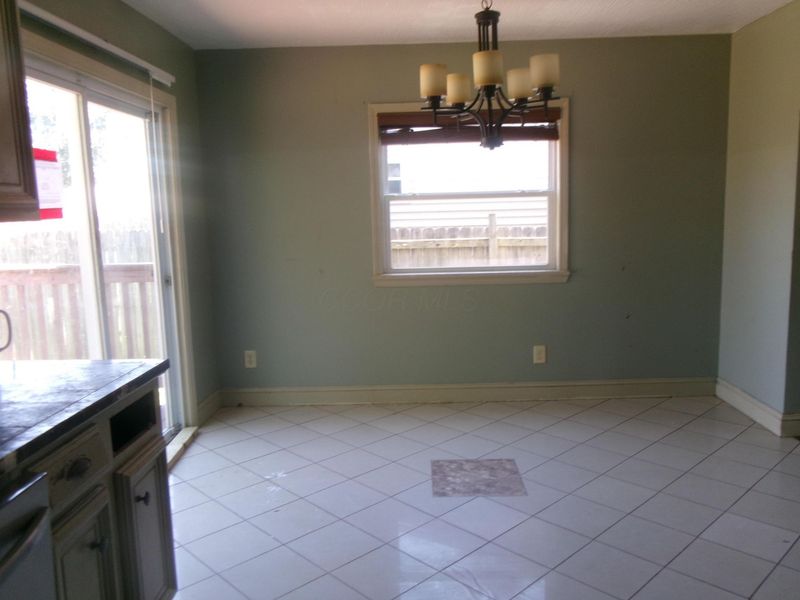 1876 Vaughn Street, Columbus, OH 43223 Photo 5